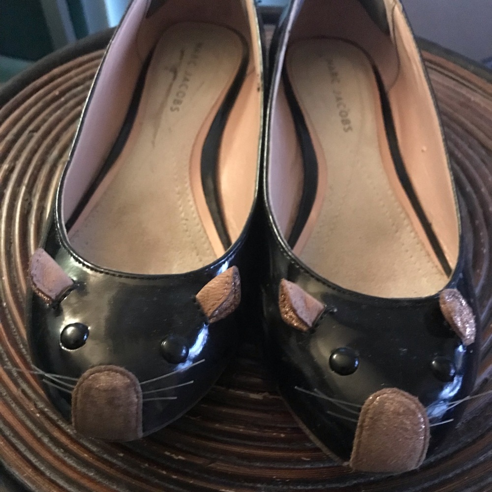 Marc Jacobs Mouse Flats Size 7